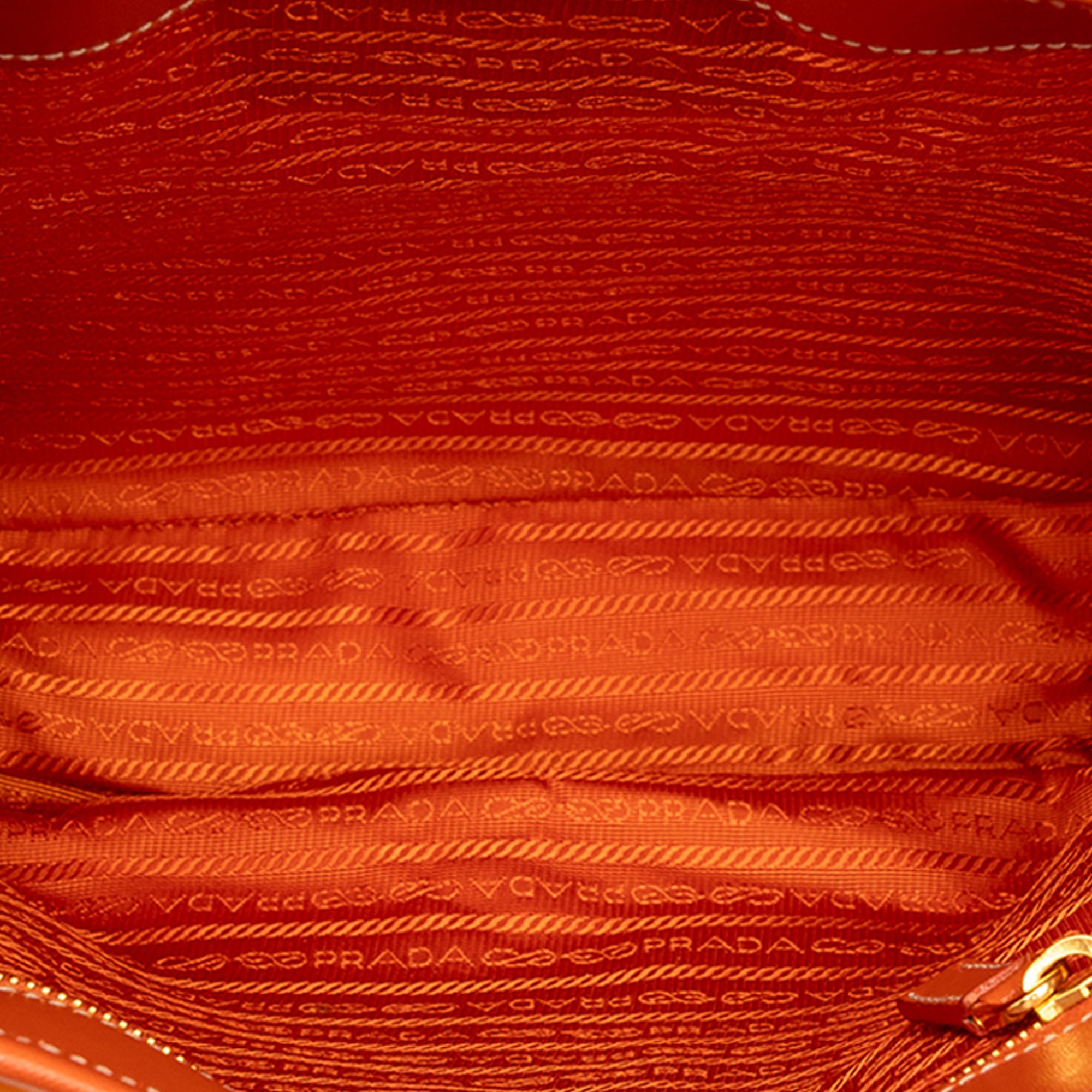 Saffiano Trimmed Tessuto Logo Oro Satchel - Image 4
