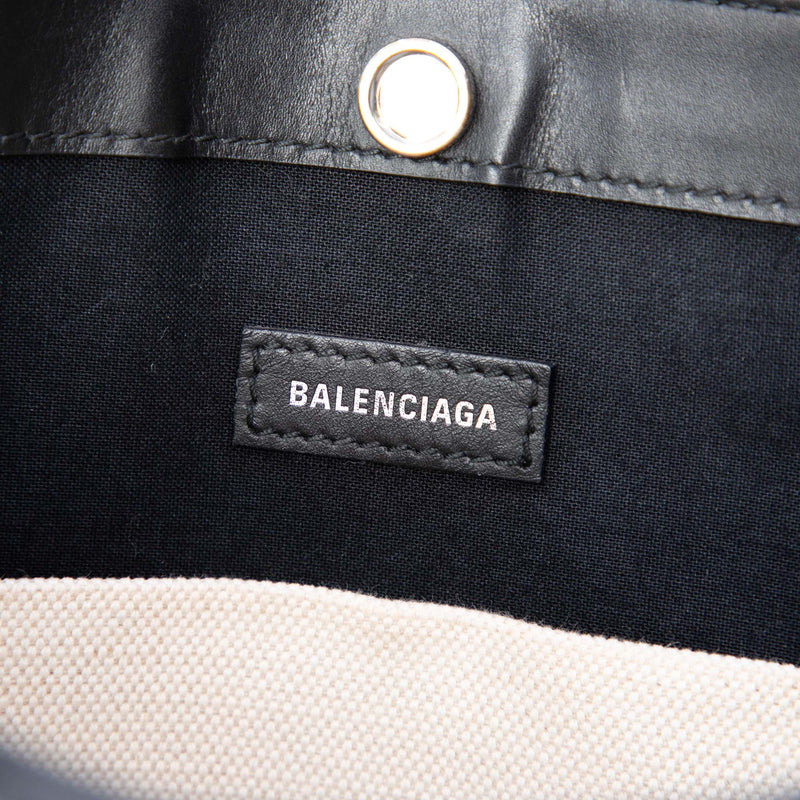 Canvas Navy Pochette M Crossbody - Image 5