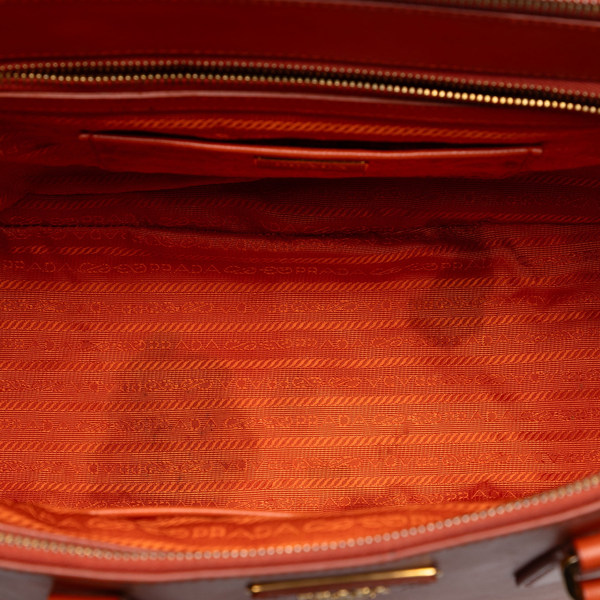 Medium Saffiano Lux Galleria Double Zip Satchel - Image 4