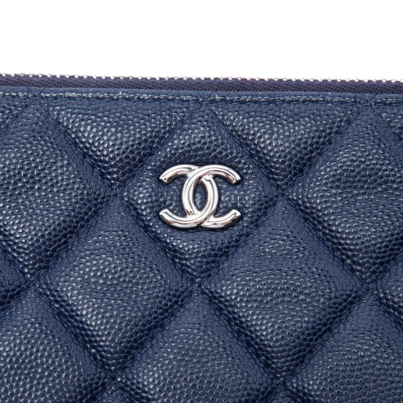Medium Quilted Caviar O Case Clutch - Image 5