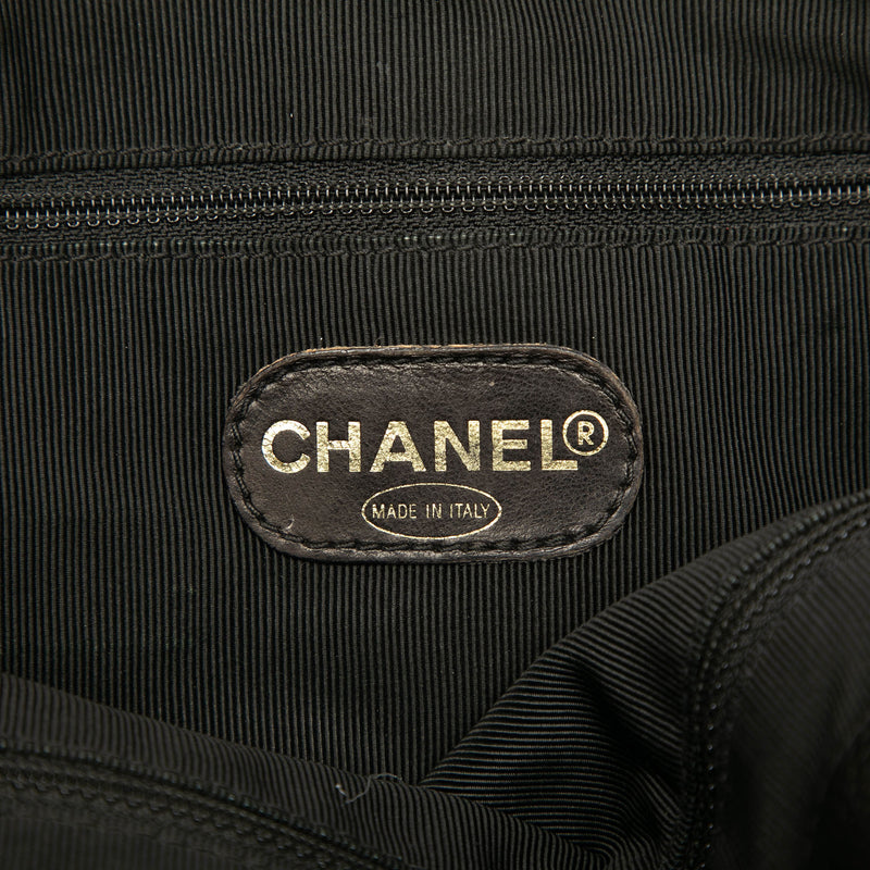 Caviar Logo Chain Shoulder Bag - Image 5