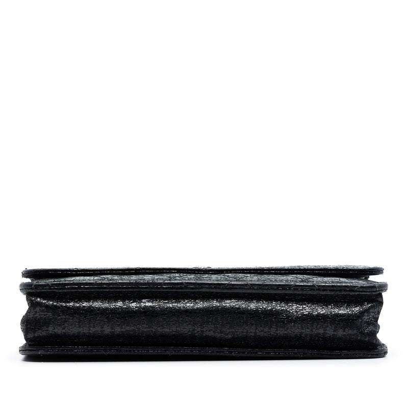 CC Quilted Crinkled Patent Wallet On Chain - Image 3