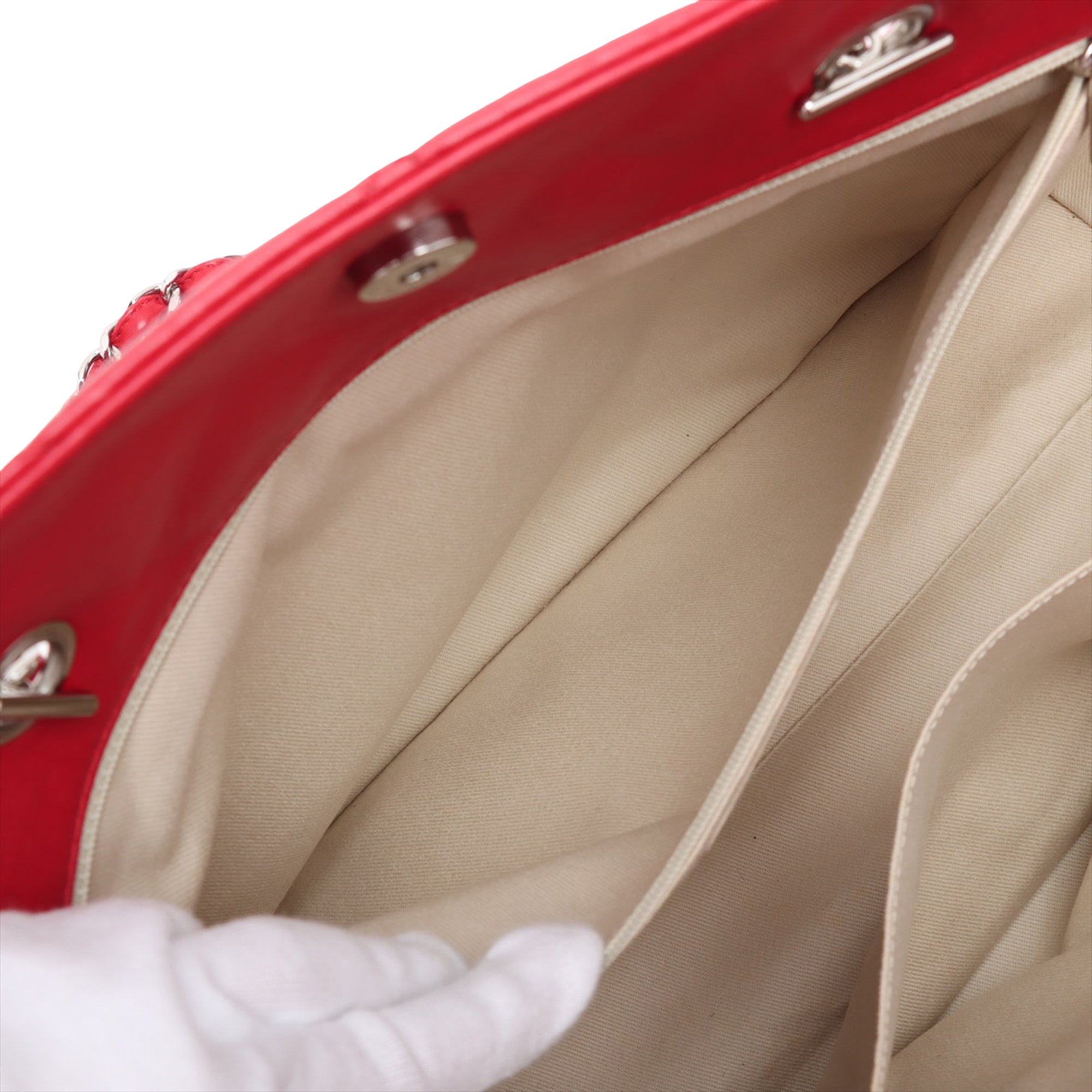 Large Quilted Lambskin In The Business Tote - Image 5