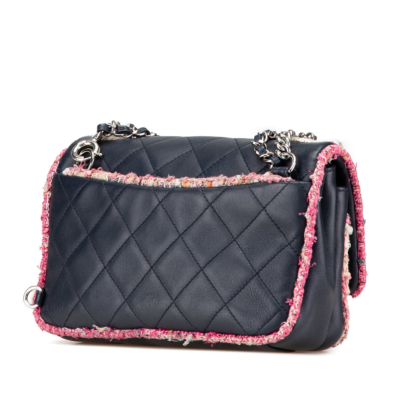 Quilted Lambskin and Tweed Elegant Trim Flap - Image 2