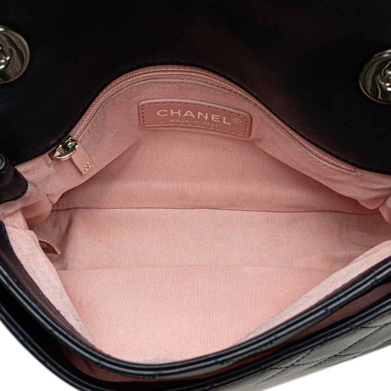 Quilted Lambskin and Tweed Elegant Trim Flap - Image 4