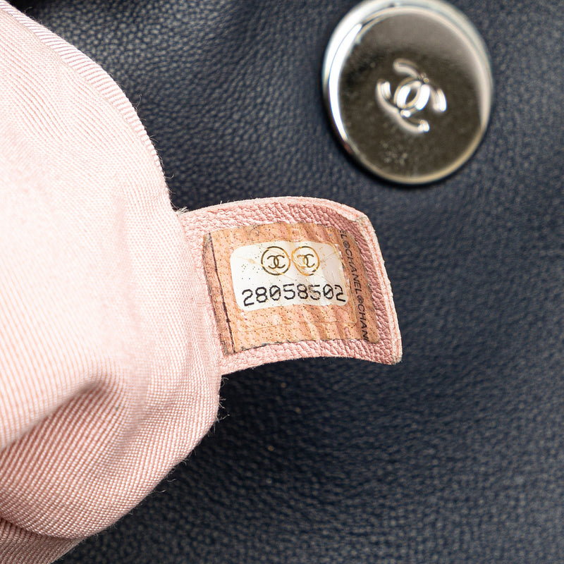 Quilted Lambskin and Tweed Elegant Trim Flap - Image 6