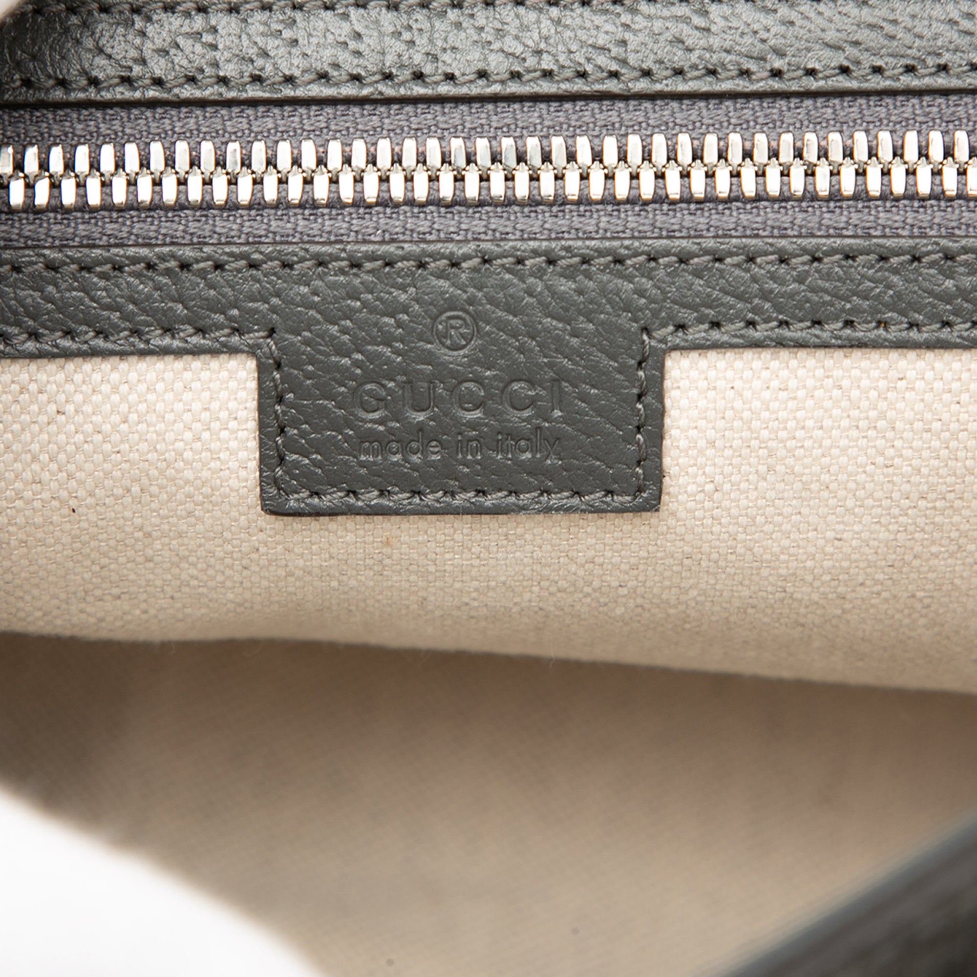 Medium GG Supreme Ophidia Messenger Bag - Image 5