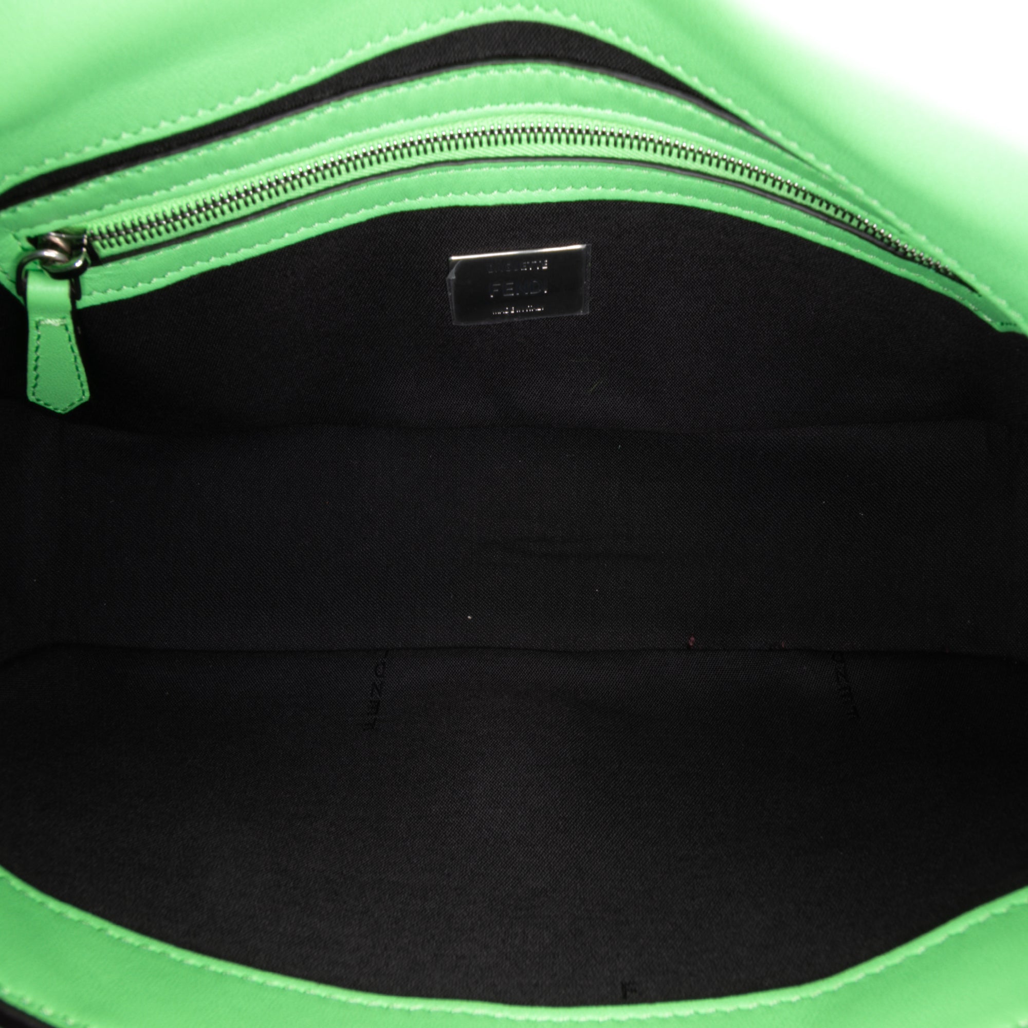 Zucca Embossed Stitched Leather Baguette Satchel - Image 4