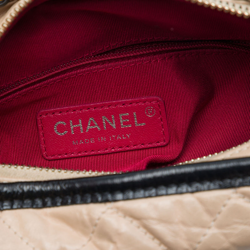 Small Quilted Aged Calfskin Gabrielle Hobo - Image 5