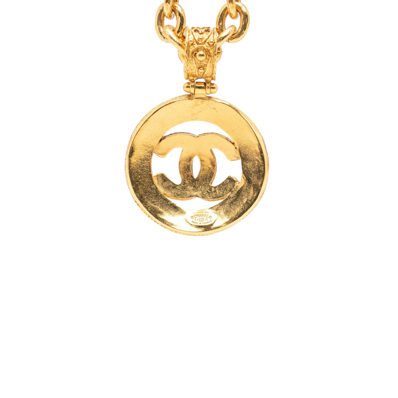 CC Gold Plated Round Pendant Necklace - Image 3