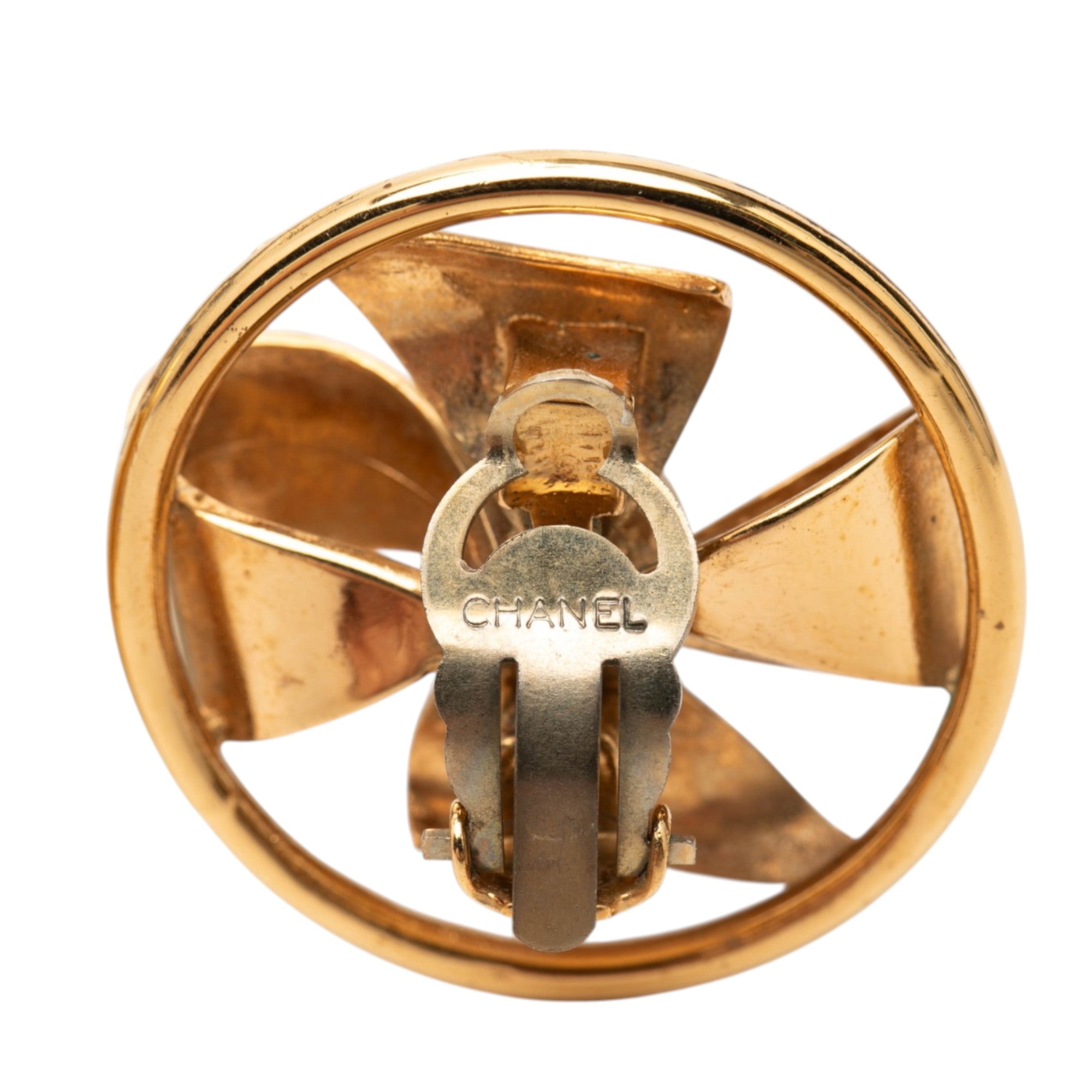 CC Gold Plated Faux Pearl Pinwheel Ribbon Clip On Earrings - Image 3