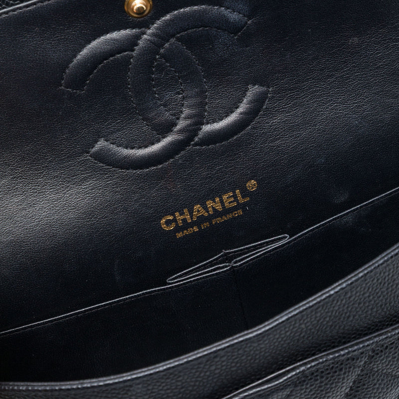 Medium Classic Caviar Double Flap - Image 5