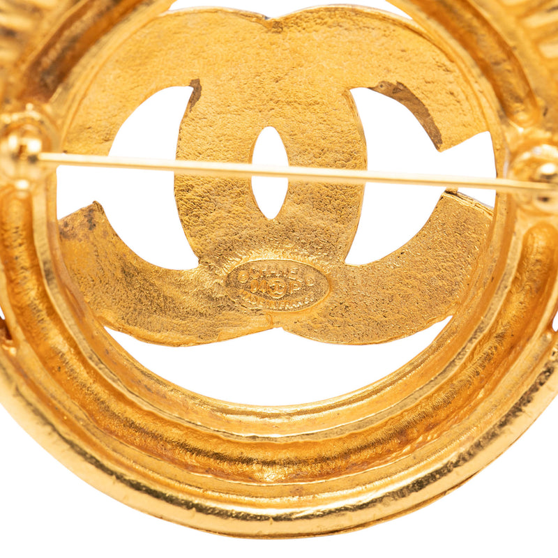Gold Plated CC Spring Round Brooch - Image 3