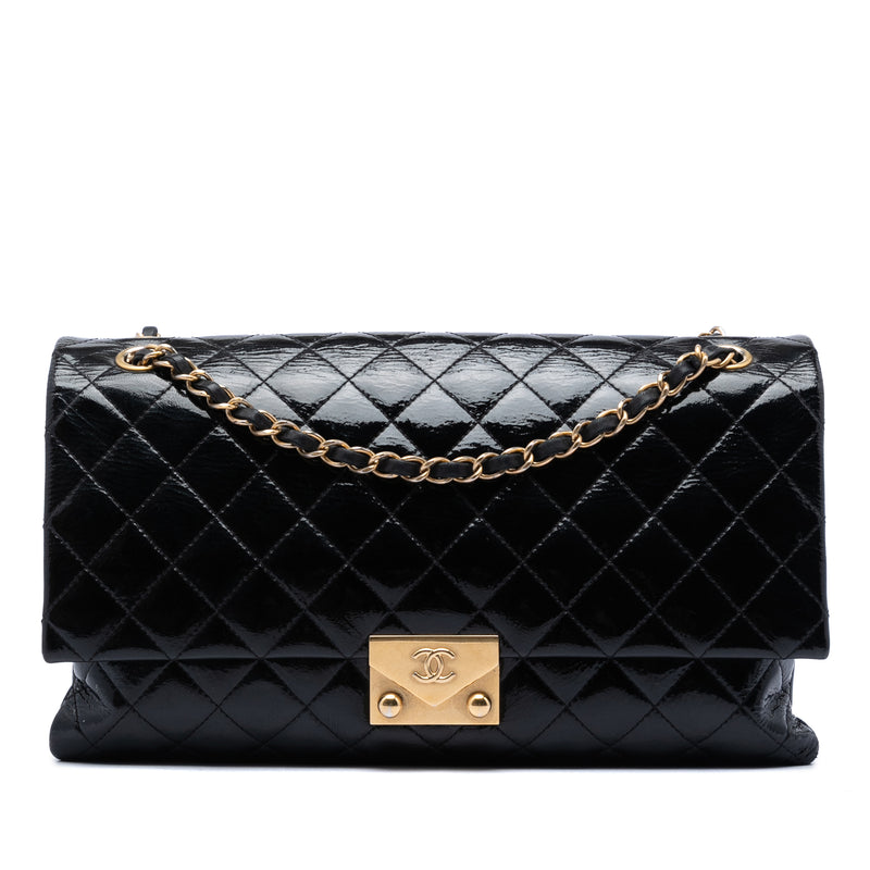 Quilted Crinkled Patent Pagoda Accordion Flap
