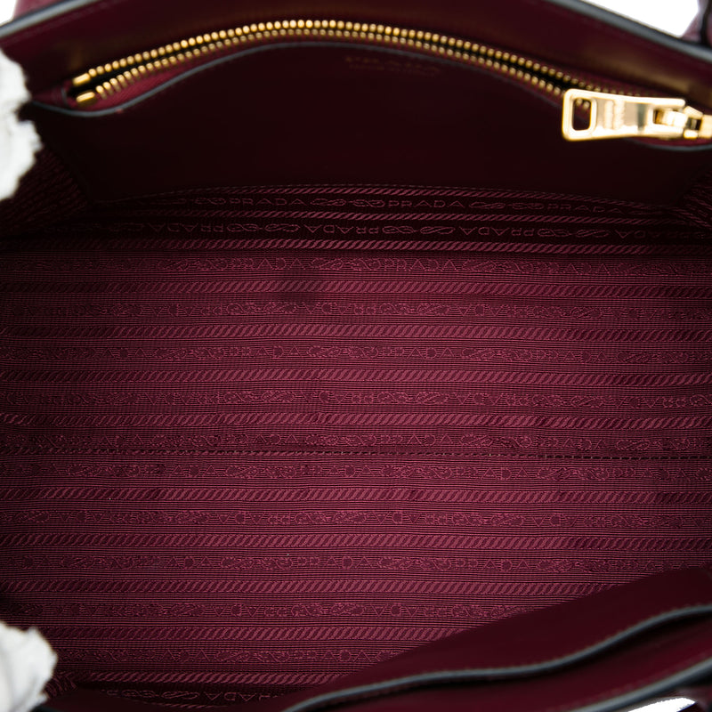 Medium Saffiano Cuir Monochrome Top Handle Tote - Image 4