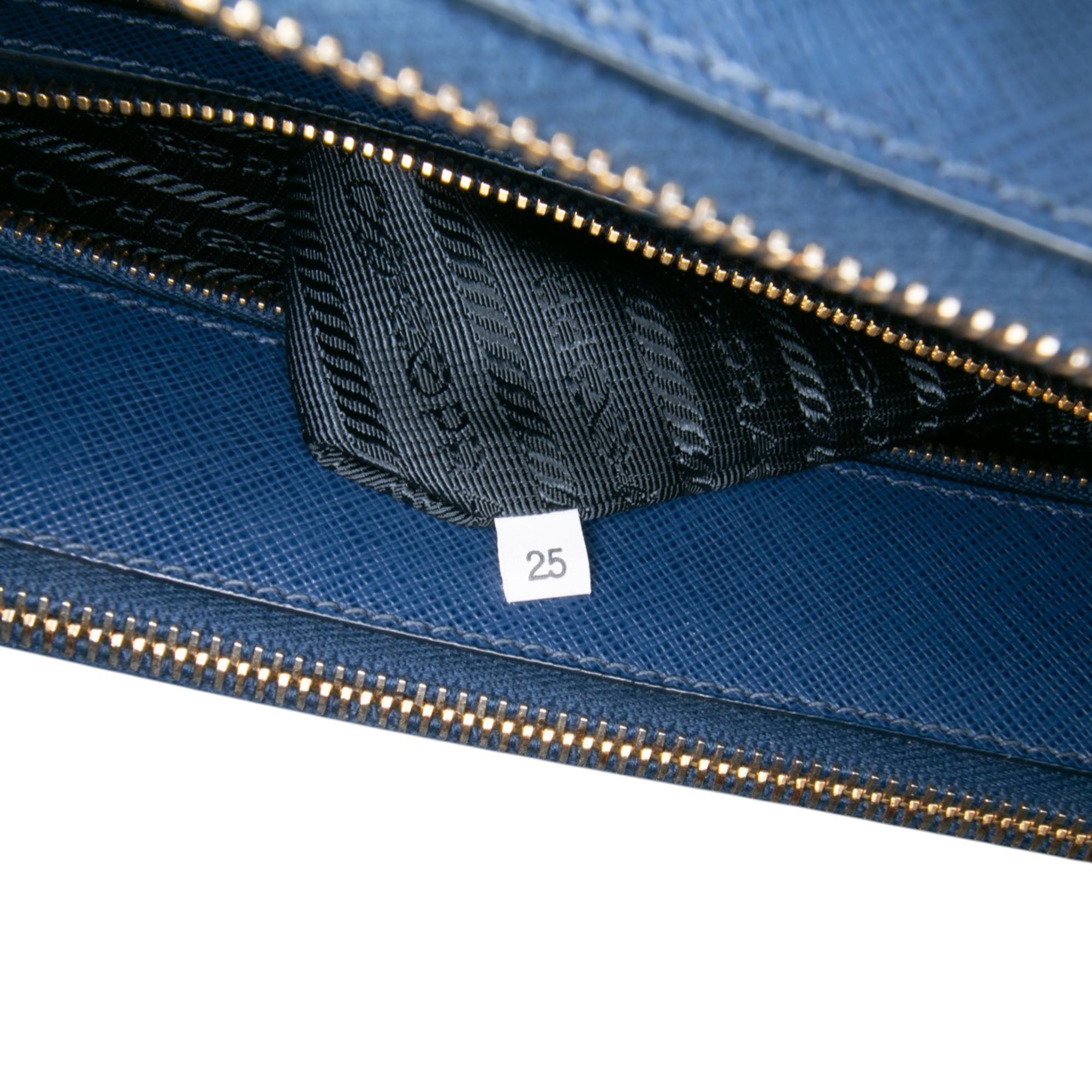 Large Saffiano Lux Galleria Double Zip Satchel - Image 6