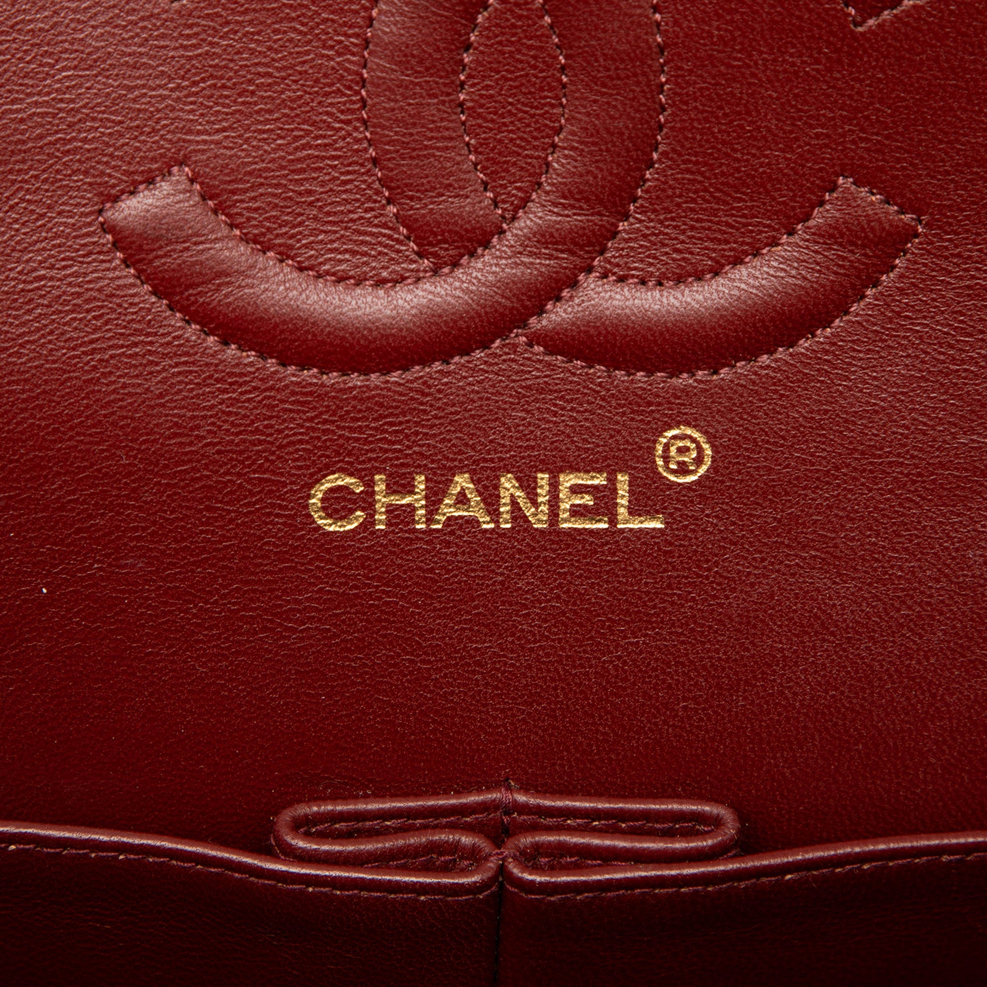 Medium Classic Lambskin Double Flap - Image 5