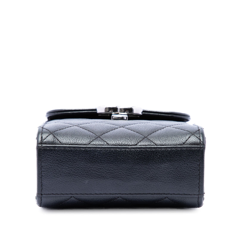CC Quilted Caviar Phone Holder with Chain - Image 3