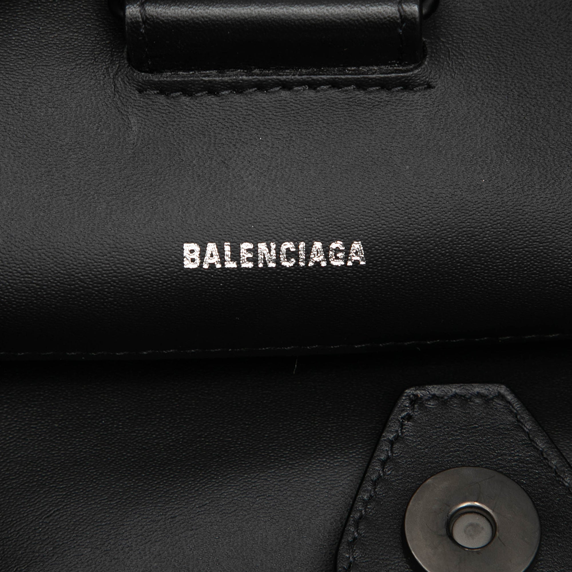 Small Leather Megazip Satchel - Image 5