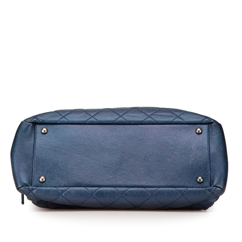 Quilted Iridescent Caviar Chic Shopping Tote - Image 3