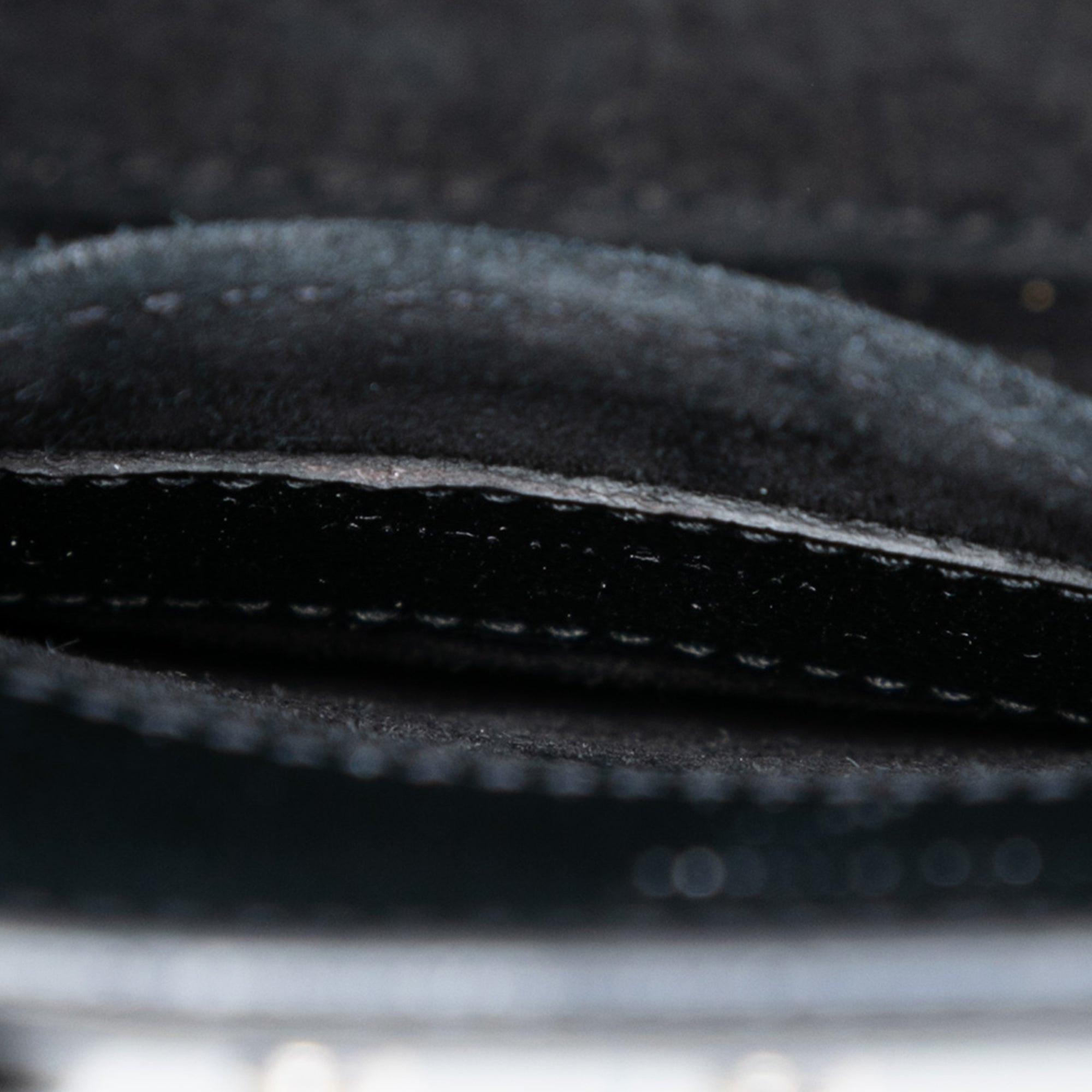 Nano Grain de Poudre Studded Sac de Jour Satchel - Image 5