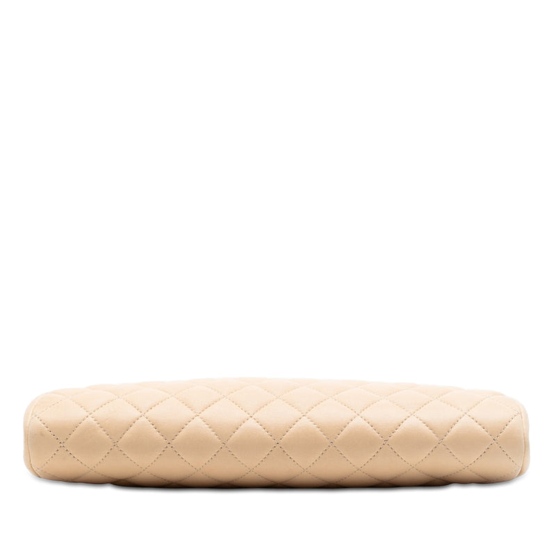 Quilted Lambskin Timeless Kisslock Clutch - Image 3