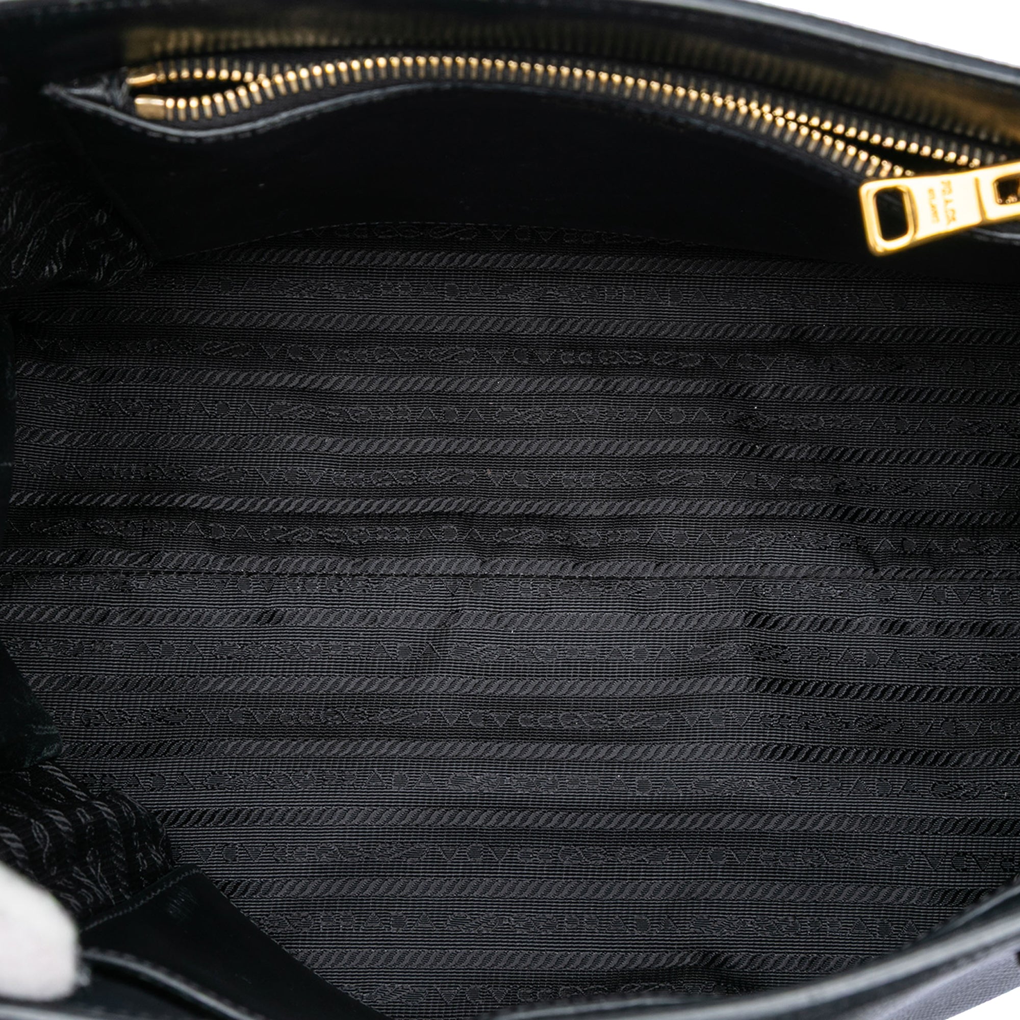Saffiano Cuir Monochrome Satchel - Image 4
