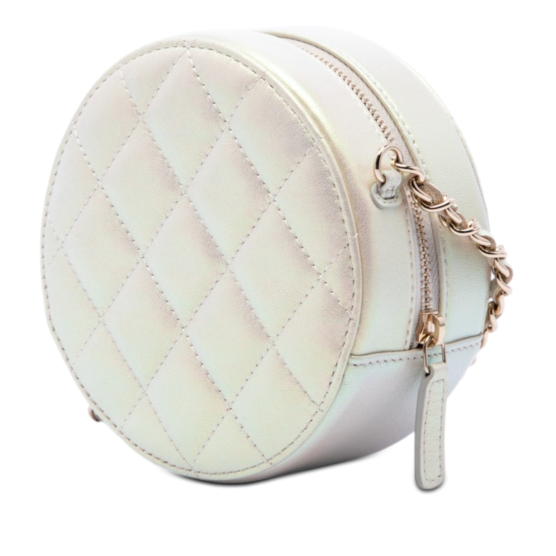 CC Quilted Iridescent Lambskin Round Clutch With Chain - Image 2