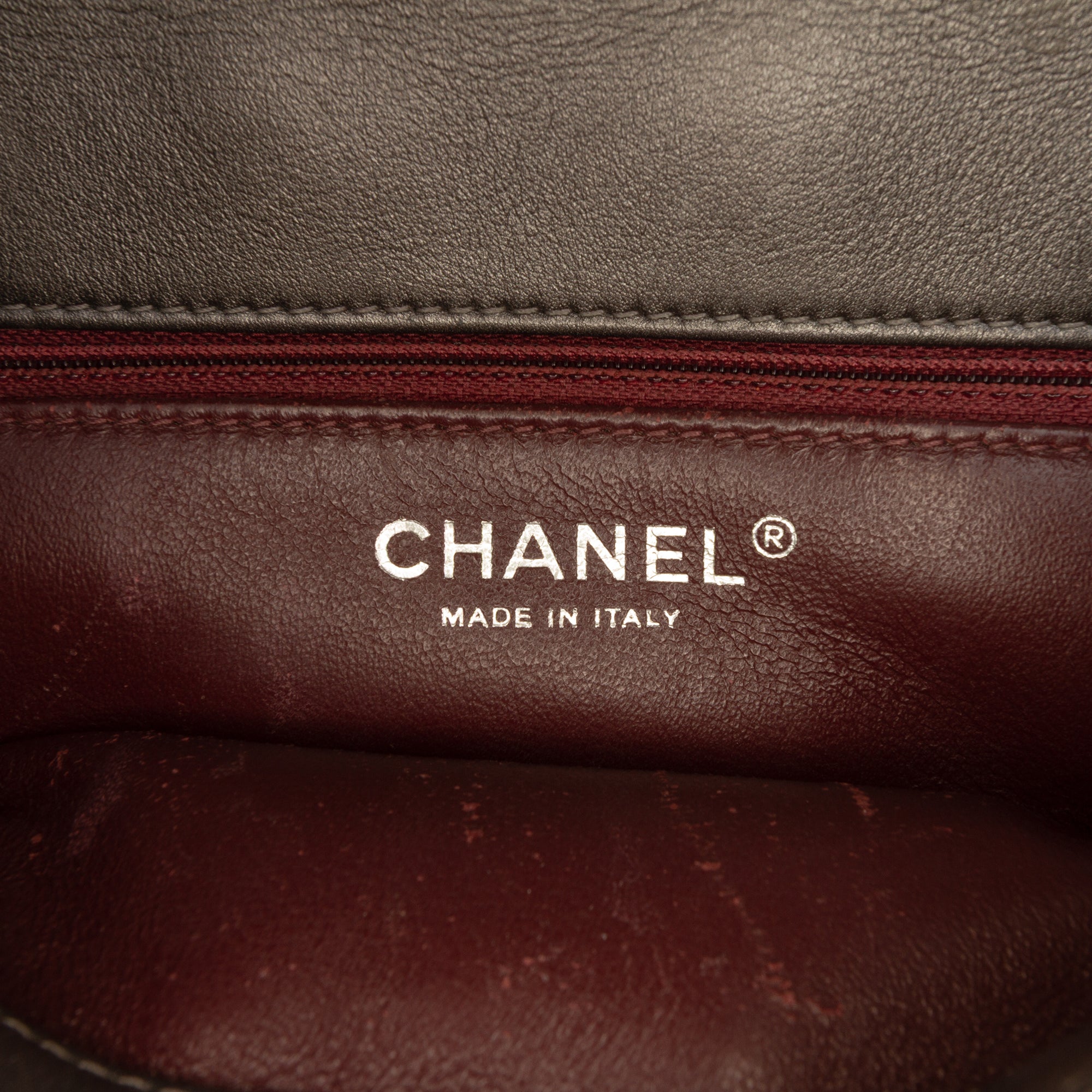 Medium Lambskin Trendy CC Flap - Image 5