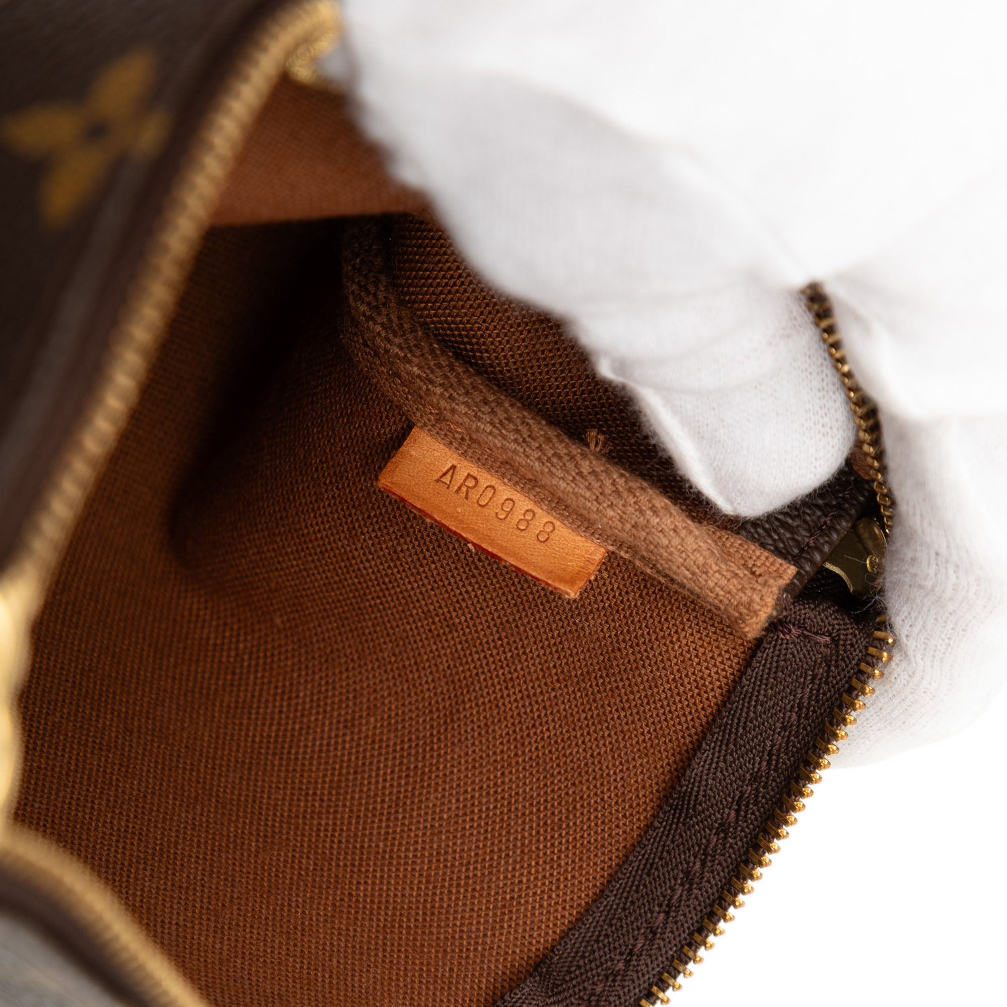 Monogram Pochette Accessoires - Image 5