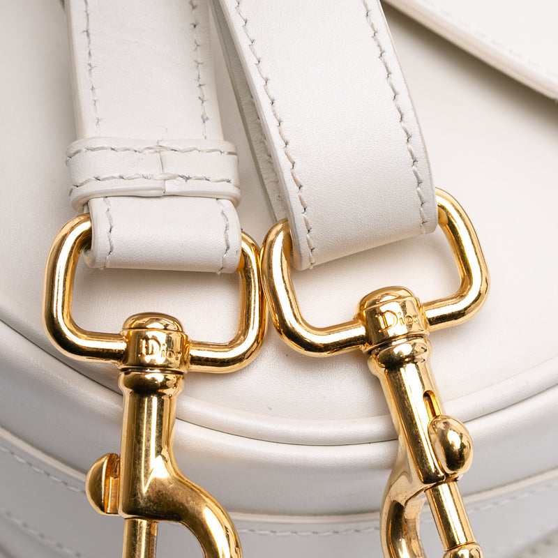 Medium Leather Bobby Crossbody - Image 10