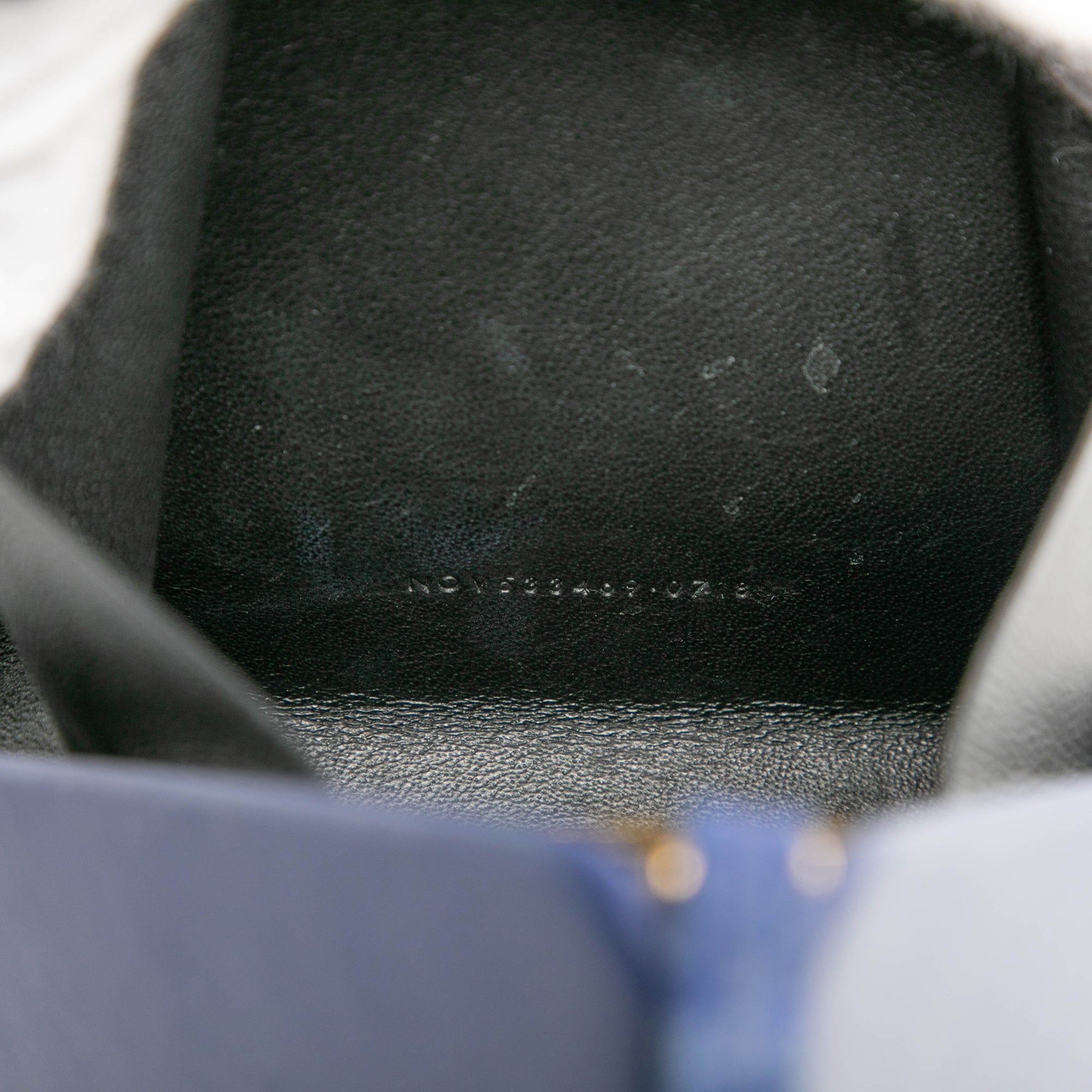 Small Leather Pyramid Box Bag - Image 6