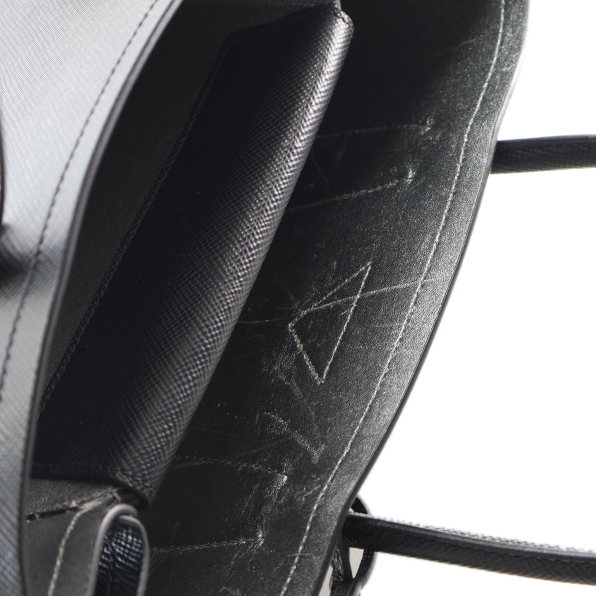 Medium Saffiano Cuir Double Satchel - Image 4