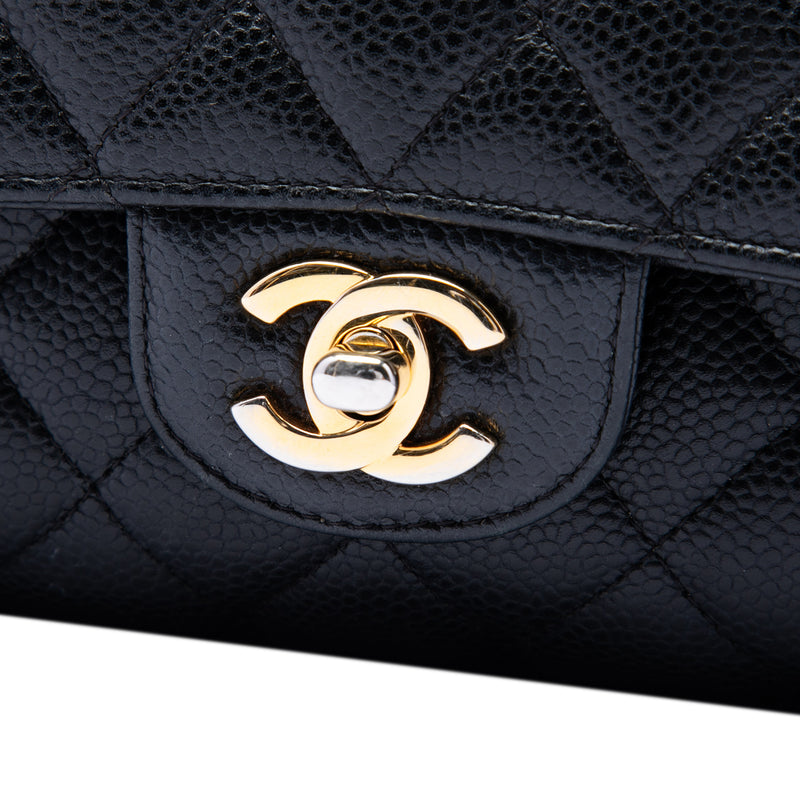 Medium Classic Caviar Double Flap - Image 5