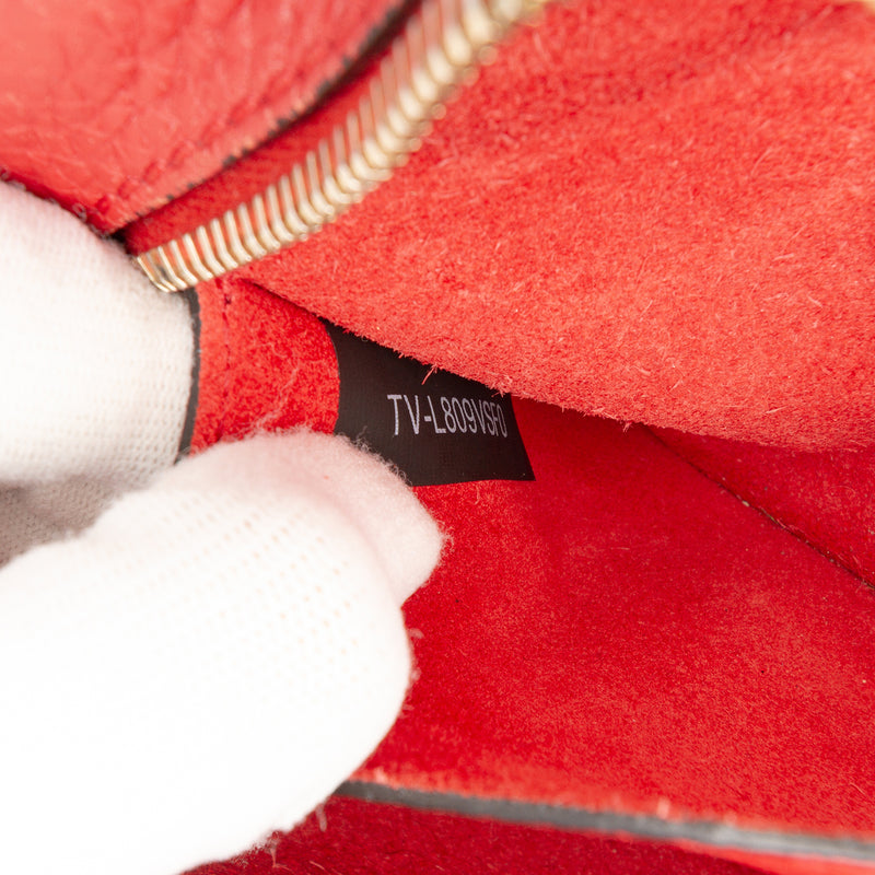 Grainy Calfskin Rockstud Camera Bag - Image 6