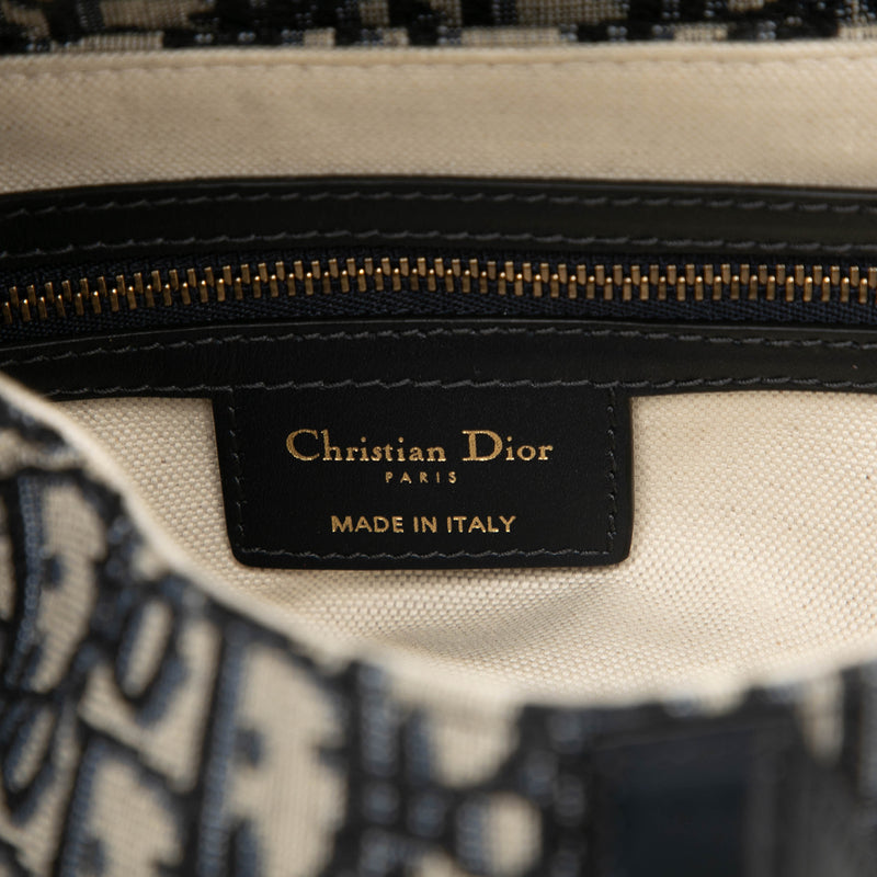 Oblique Canvas Saddle Bag - Image 5