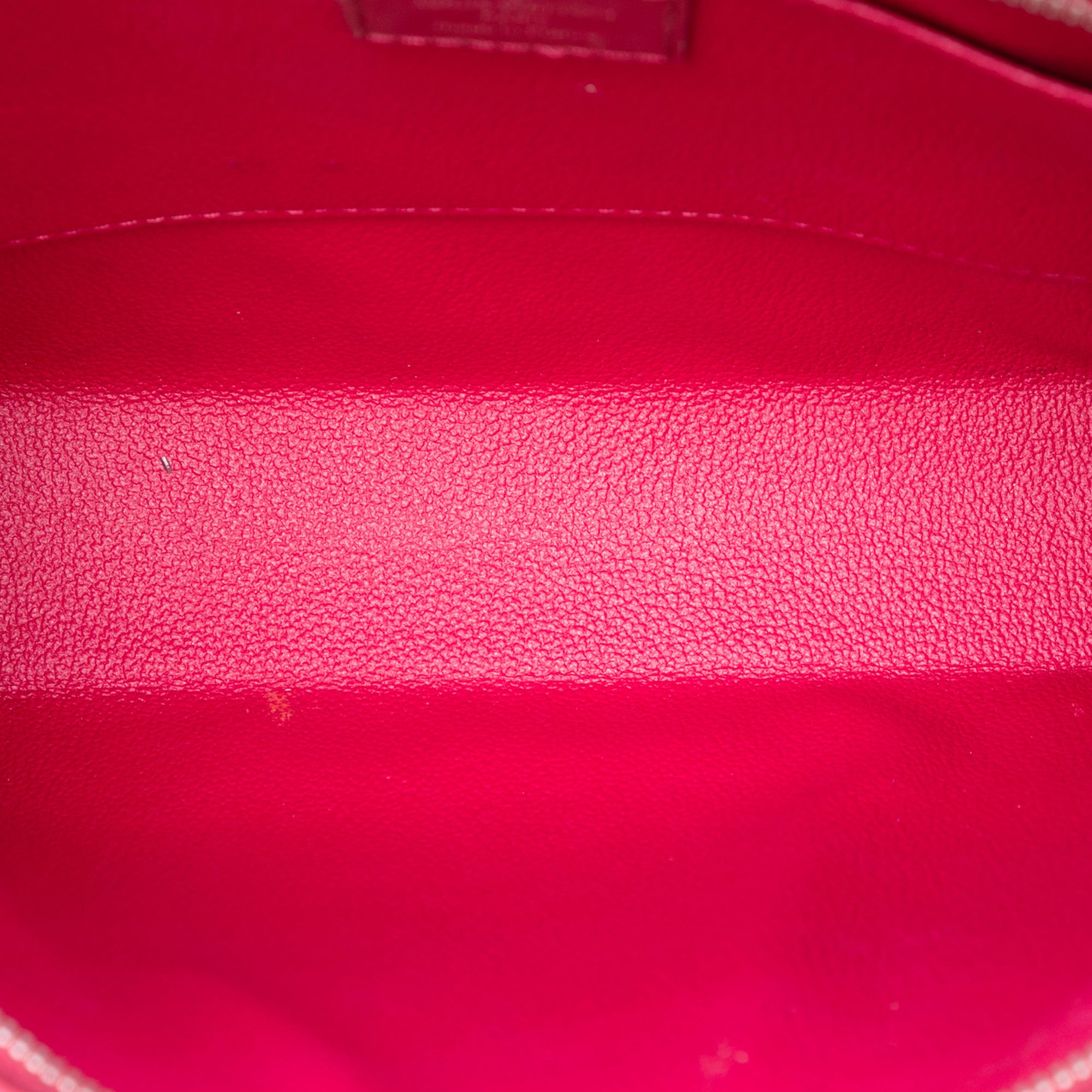 Epi Toiletry Pouch 26 - Image 4