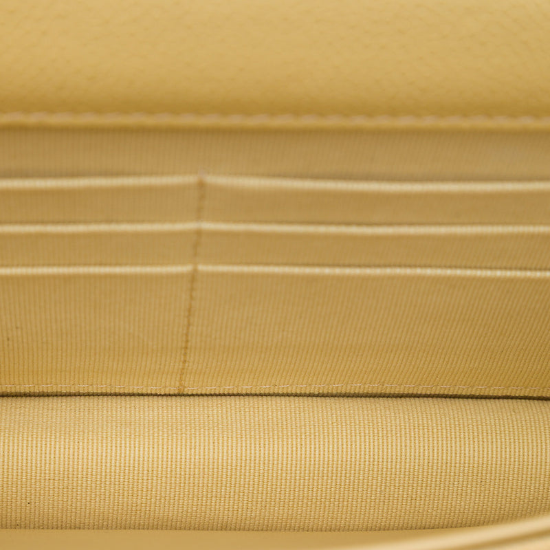 CC Quilted Caviar Wallet on Chain - Image 4