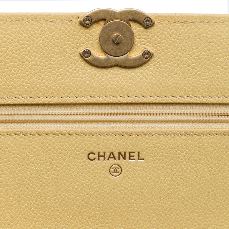 CC Quilted Caviar Wallet on Chain - Image 5