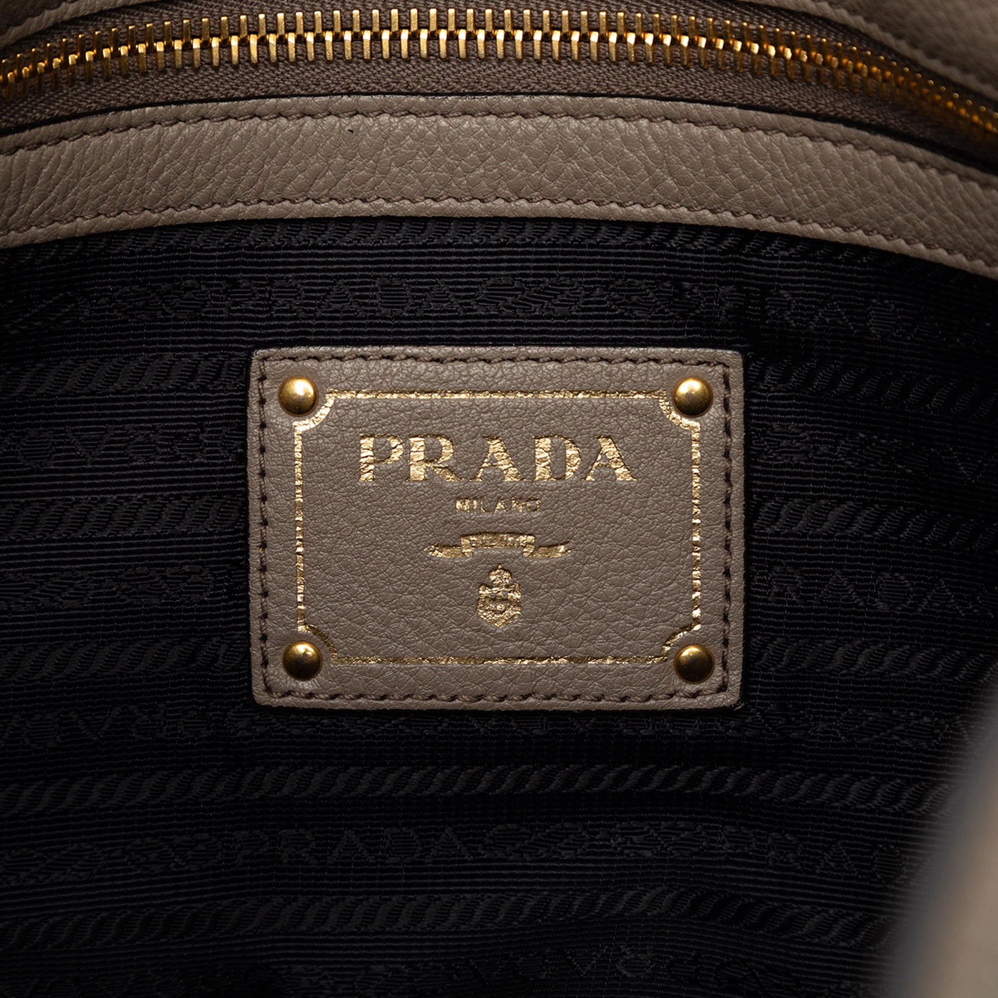Vitello Daino Canapa Logo Tote - Image 5