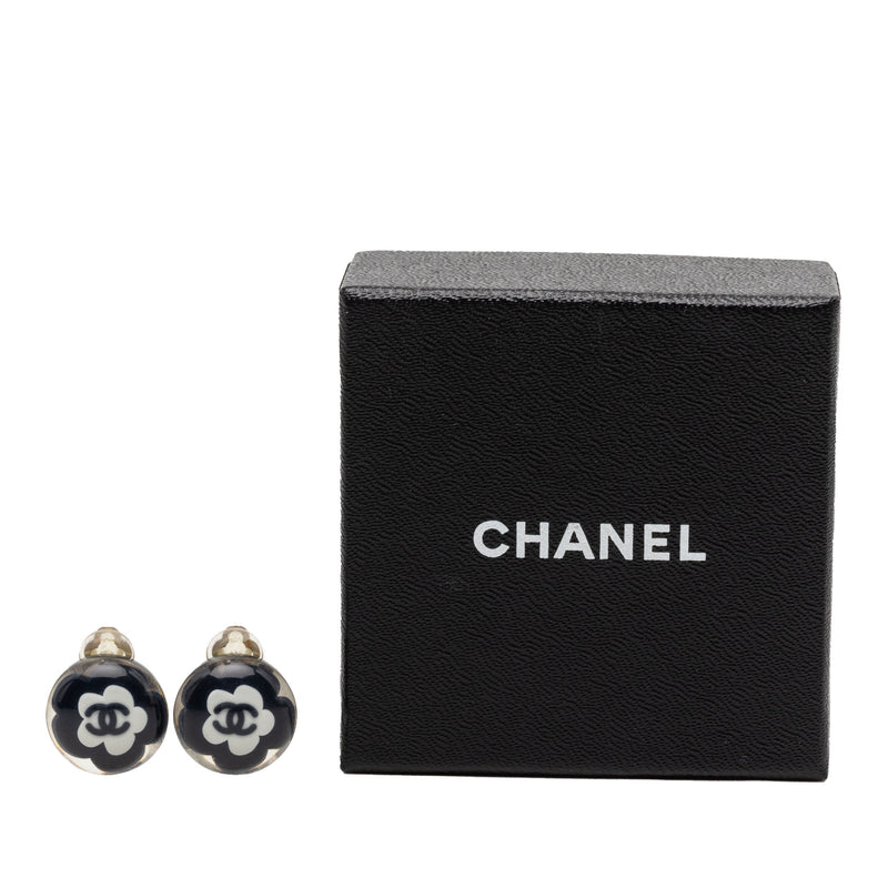 CC Resin Flower Clip On Earrings - Image 4