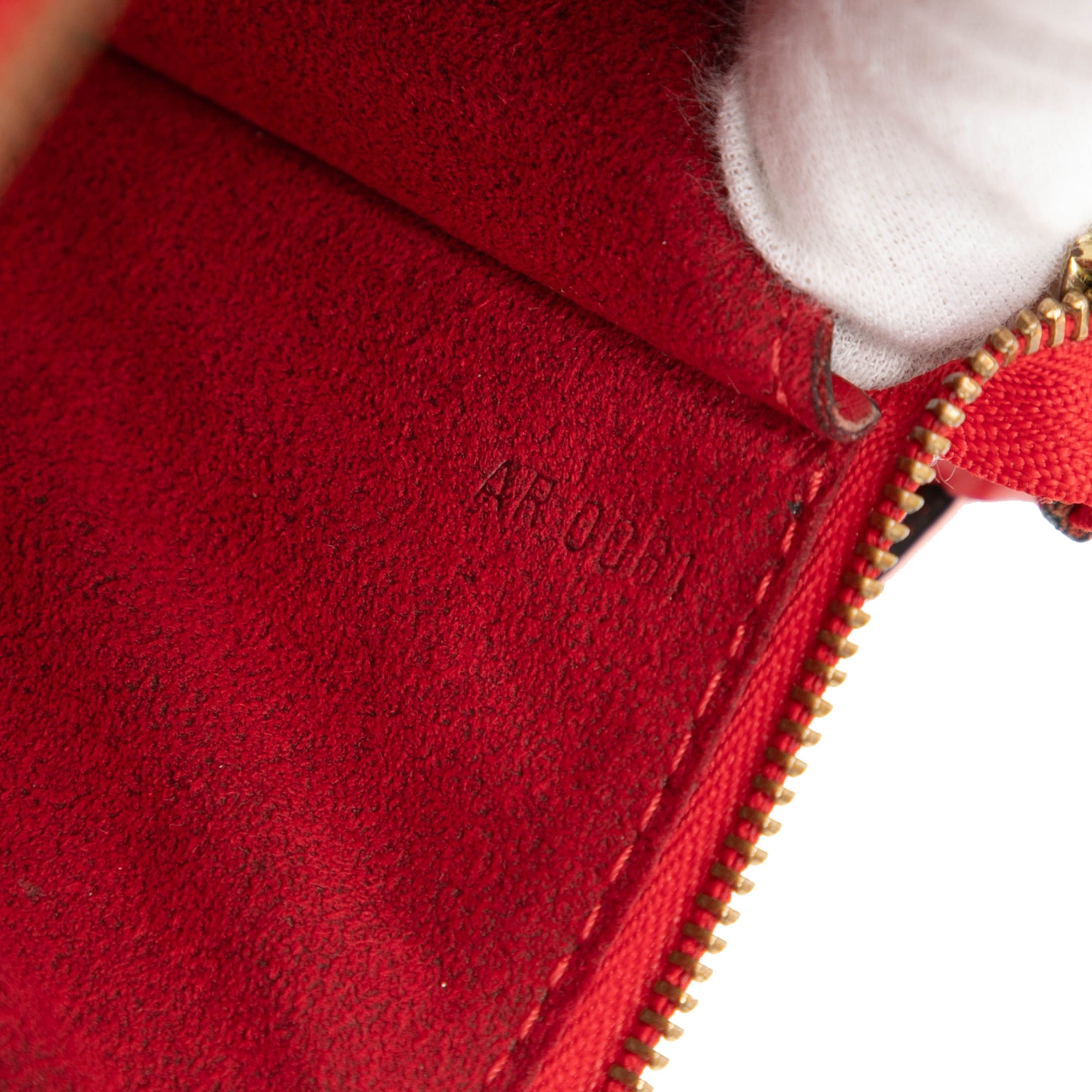 Epi Pochette Accessoires - Image 6