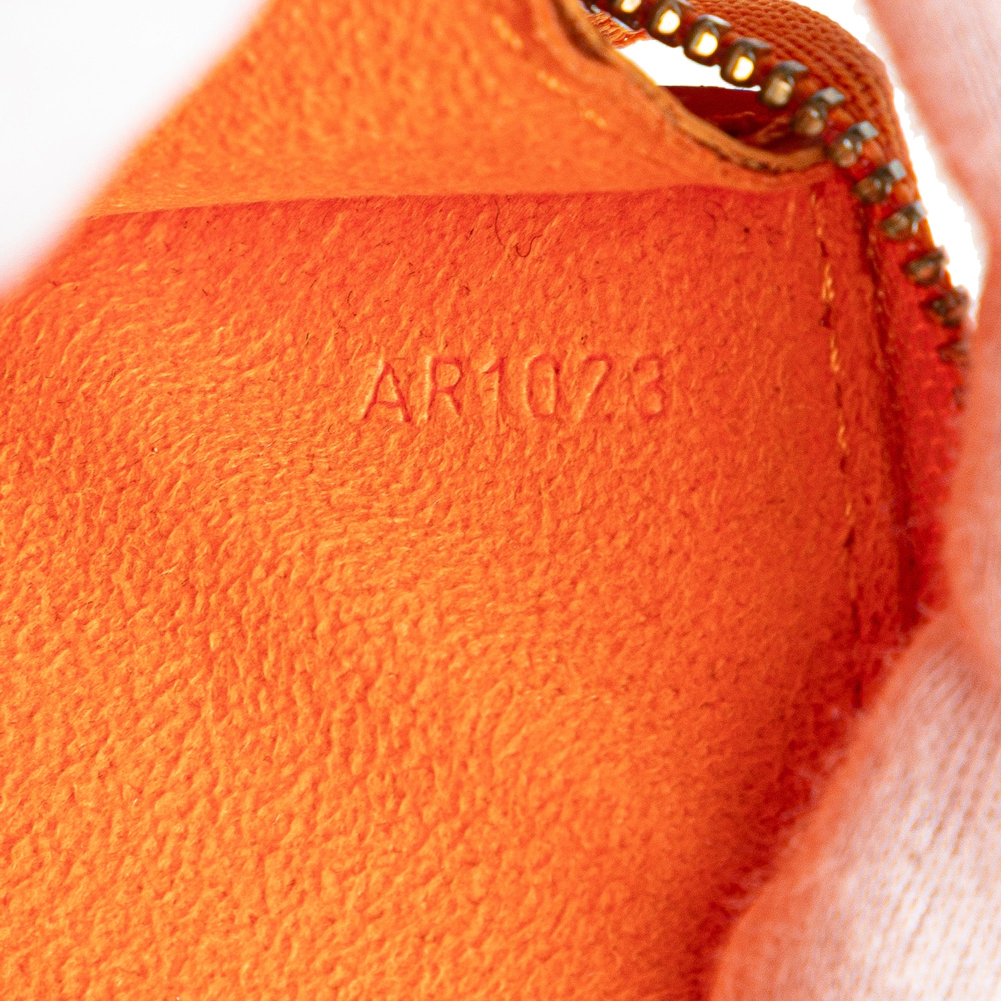 Epi Pochette Accessoires - Image 8