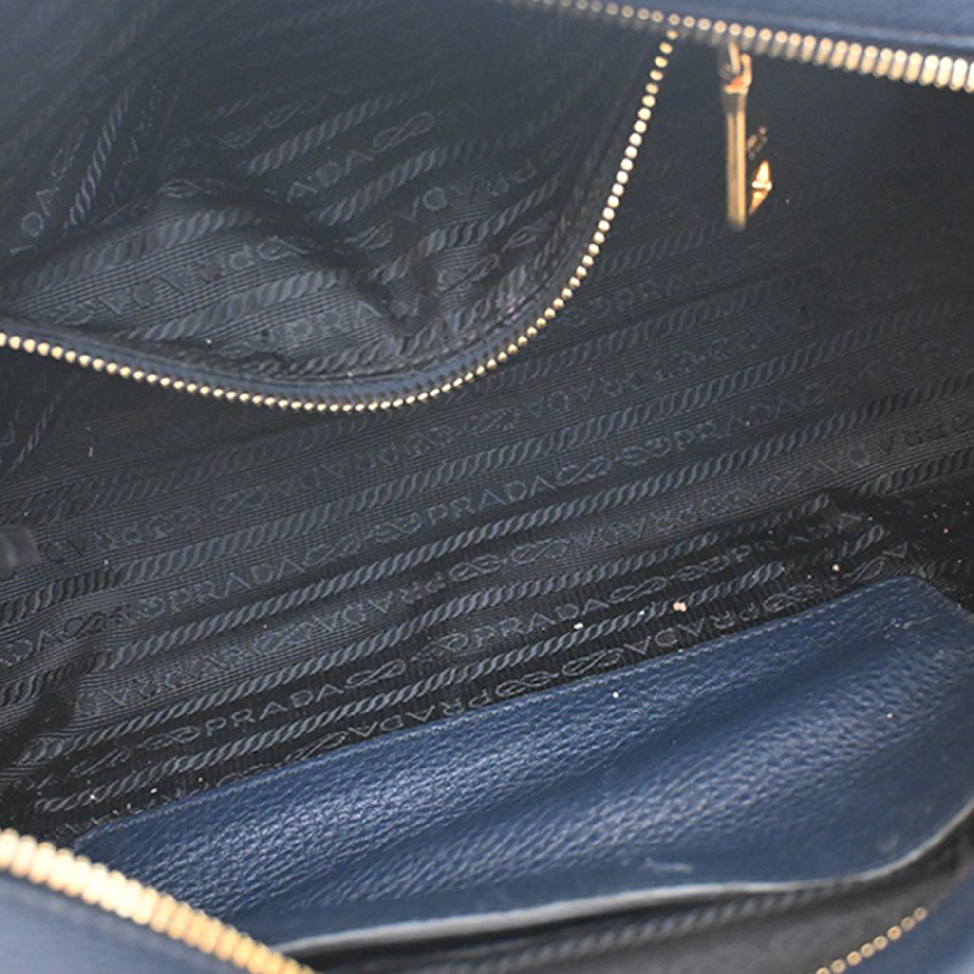 Vitello Phenix Bauletto Satchel - Image 9