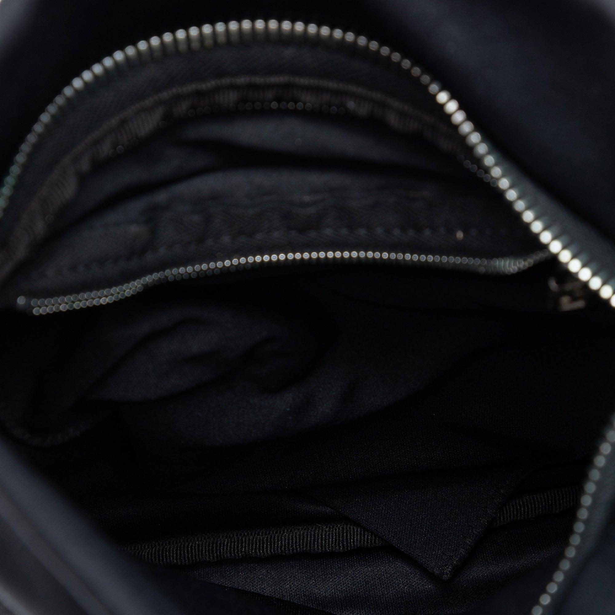 Neoprene FF Shoulder Bag - Image 4