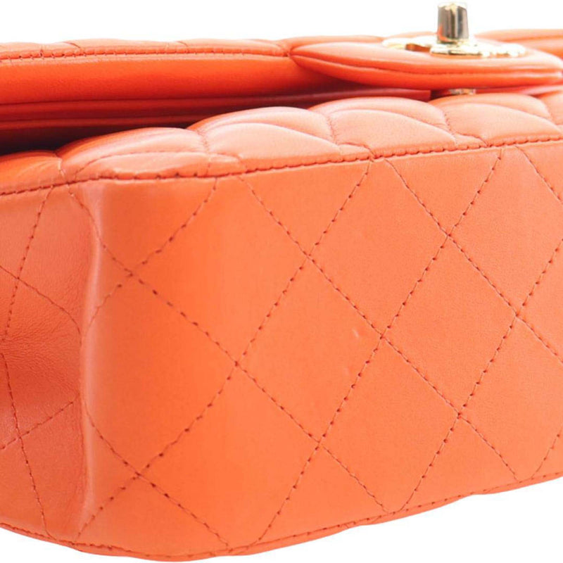 Medium Classic Lambskin Double Flap - Image 10