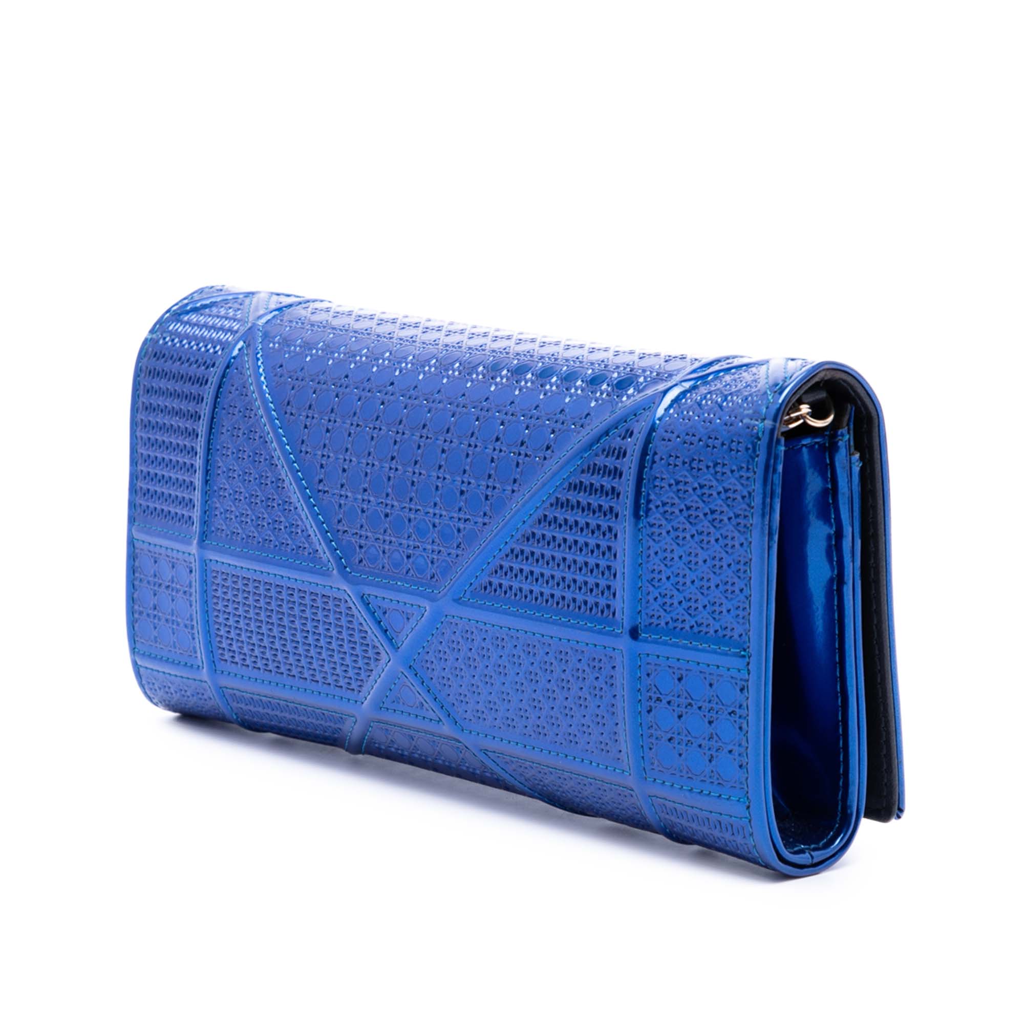 Metallic Patent Microcannage Diorama Wallet on Chain - Image 2