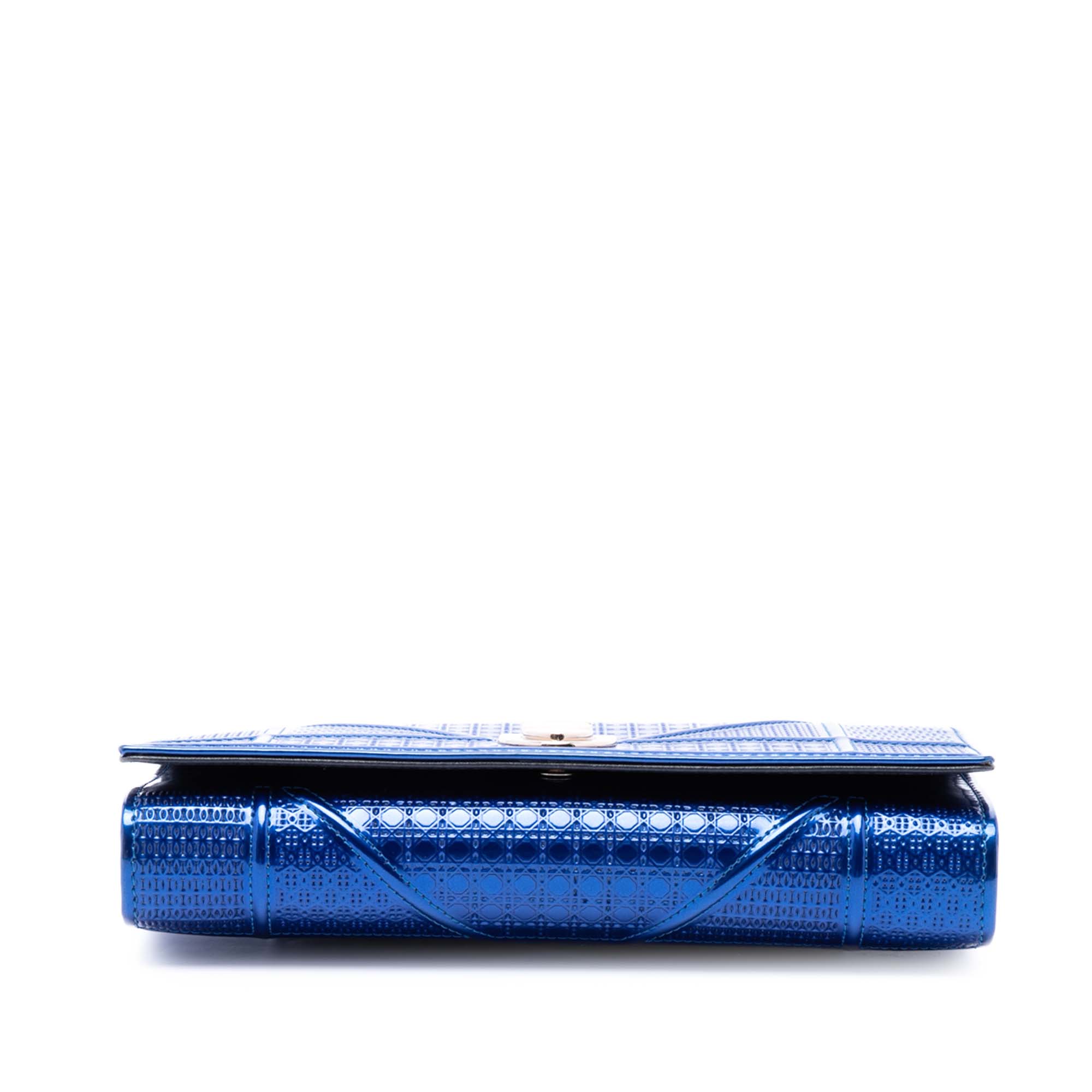 Metallic Patent Microcannage Diorama Wallet on Chain - Image 3