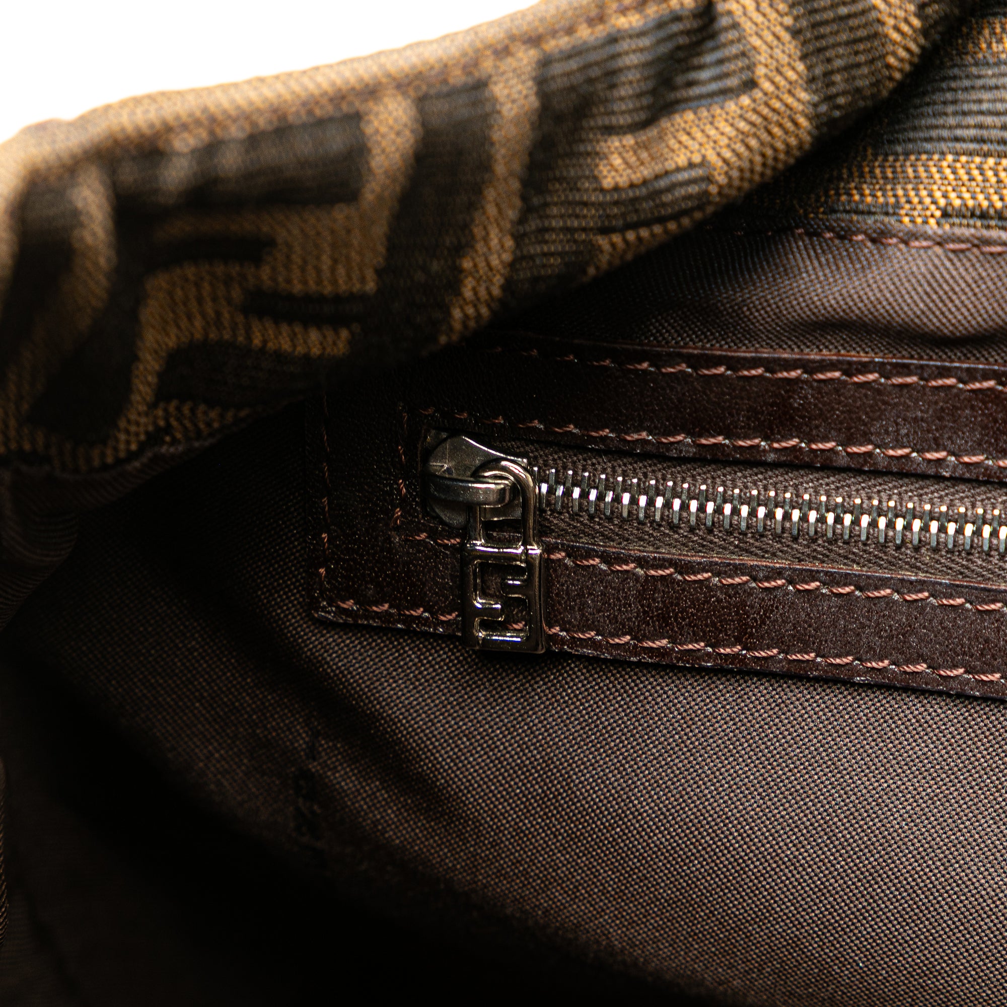 Zucca Canvas Shoulder Bag - Image 7