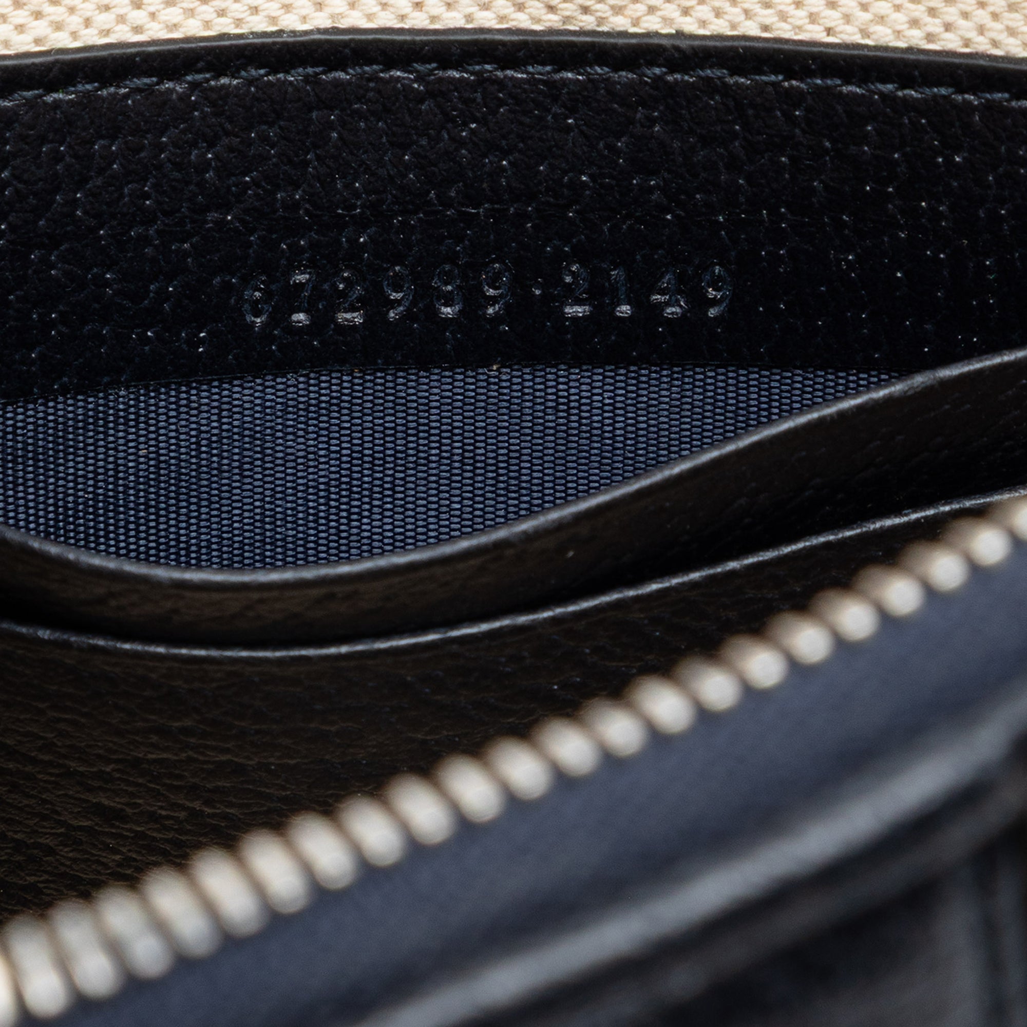 GG Supreme Web Ophidia Clutch - Image 5